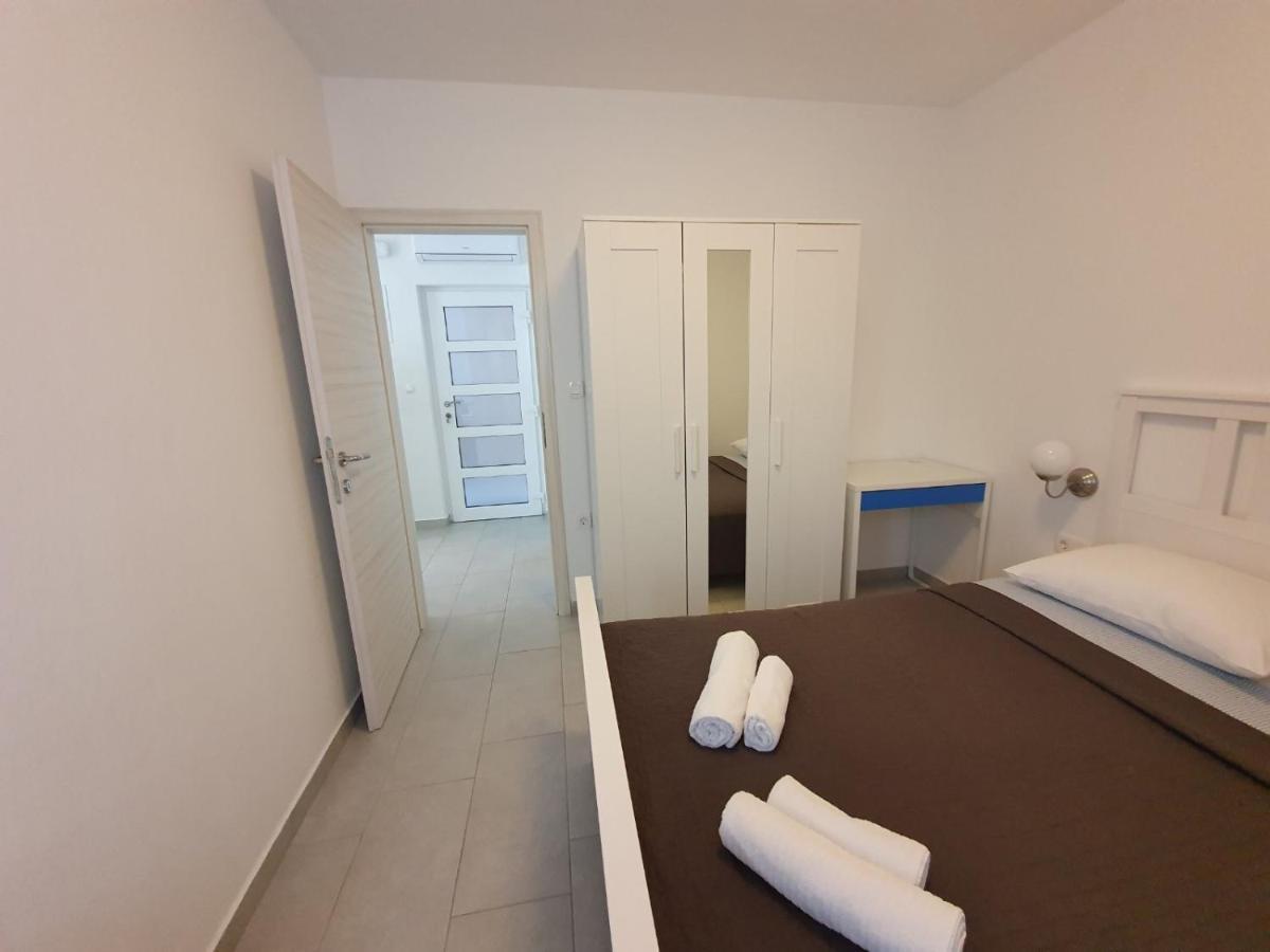 Apartmani Plaza 塞尔瑟 外观 照片