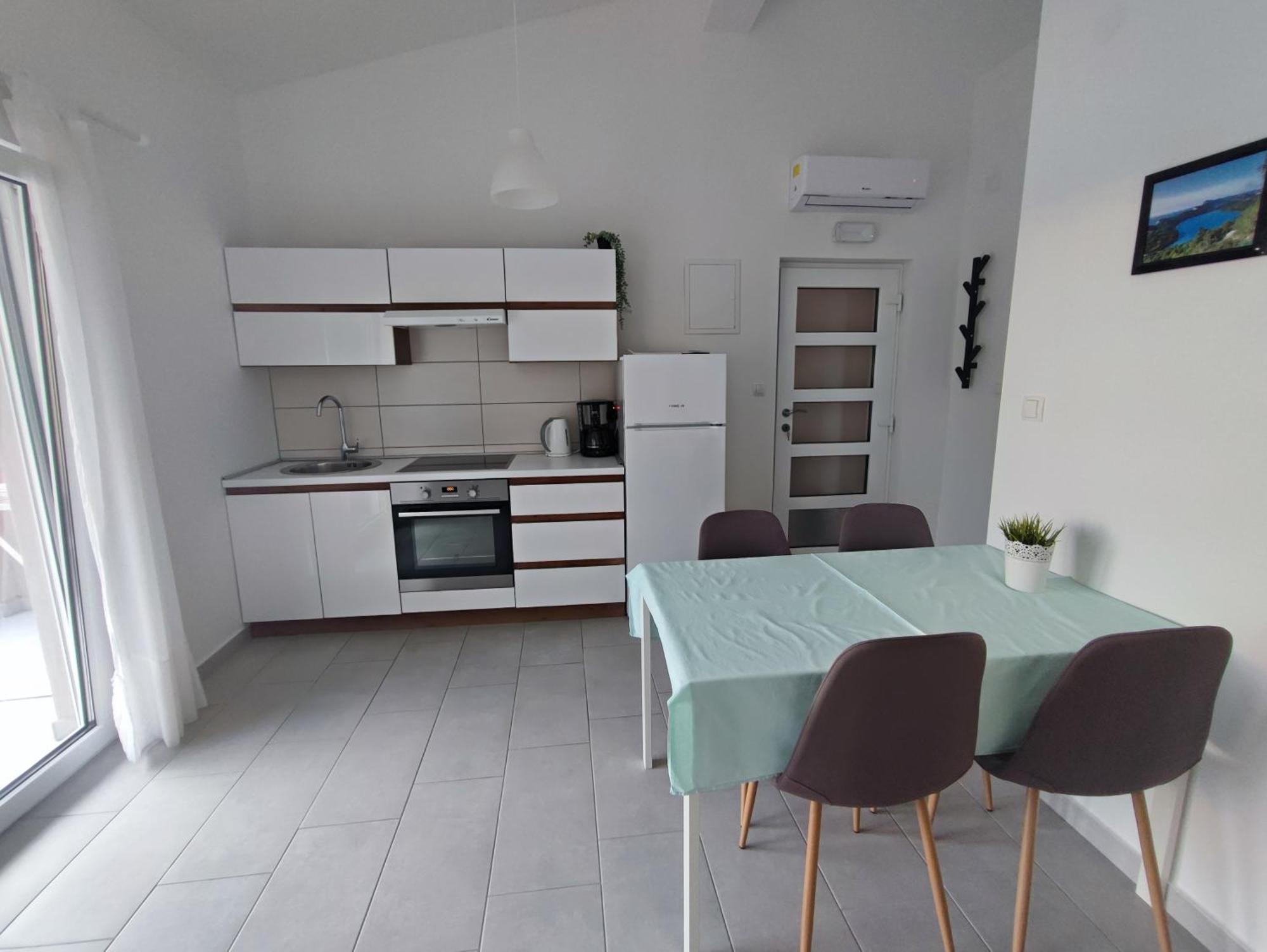 Apartmani Plaza 塞尔瑟 外观 照片